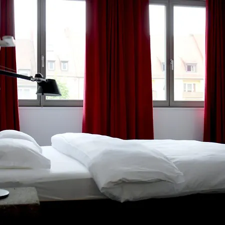 No Shoes 4* Nuremberg