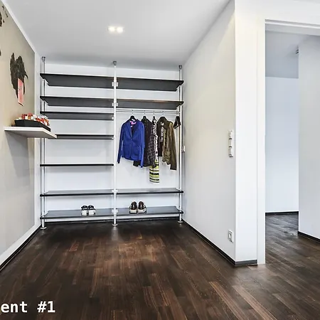 Hotel No Shoes 4*